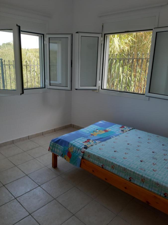Konstantina'S House II Villa โคโรนิ ภายนอก รูปภาพ