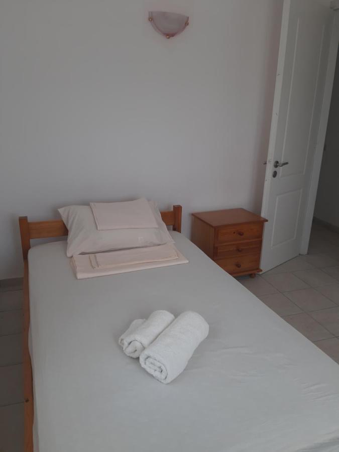 Konstantina'S House II Villa โคโรนิ ภายนอก รูปภาพ